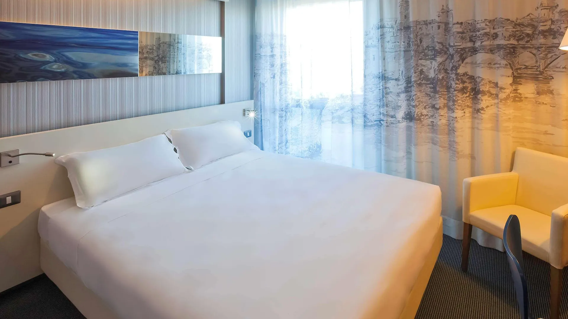 Hotel Ibis Styles Roma Eur 4*, Rome Italie
